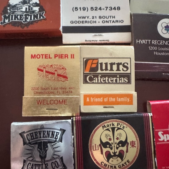 Colorful Matchbook Collection - Picture 2 of 10